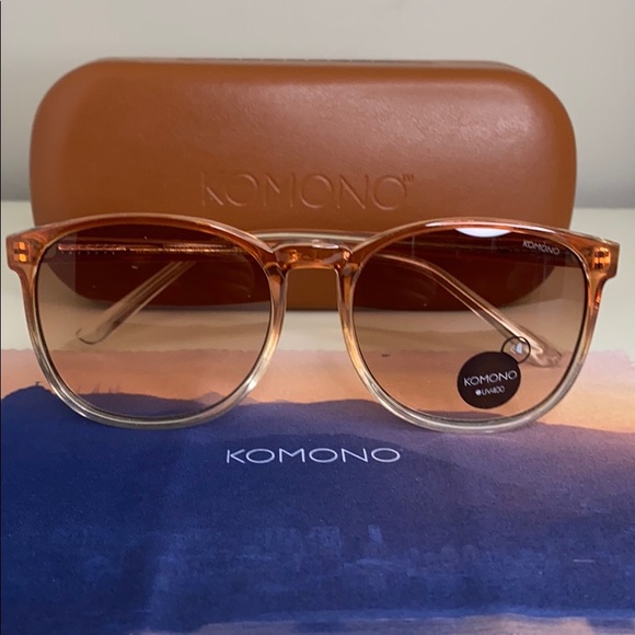 New Komono Urkel Gradient Peach Sunglasses - Picture 3 of 16